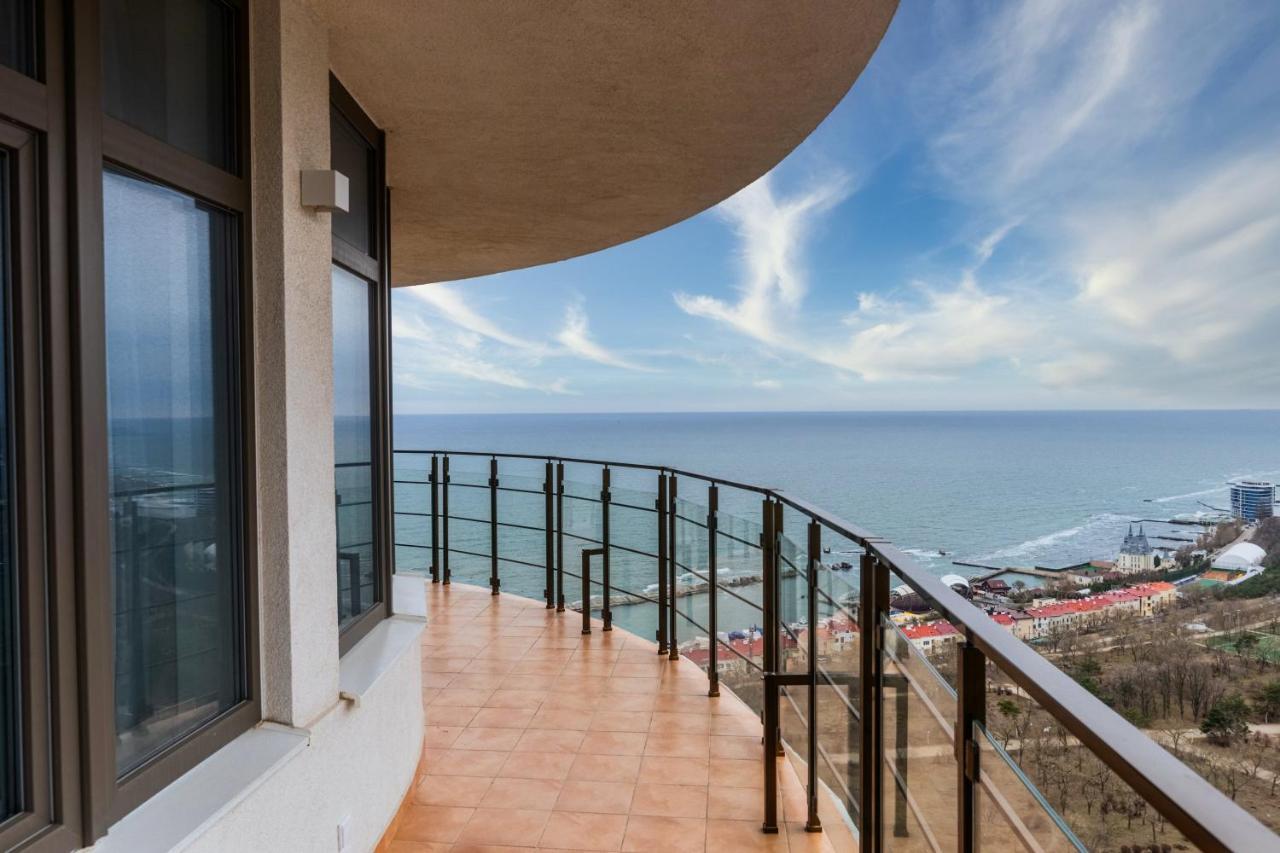 44 Pearl 1-Bedroom Panoramic Sea View Apartment Odesa Exterior photo