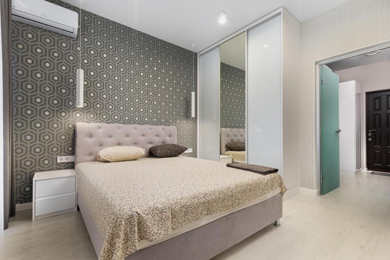 44 Pearl 1-Bedroom Panoramic Sea View Apartment Odesa Exterior photo